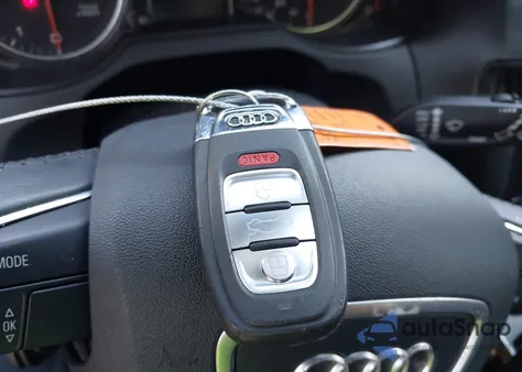 2014 Audi Q5 2.0T Premium z USA, uszkodzony, nr VIN WA1LFAFP1EA093290